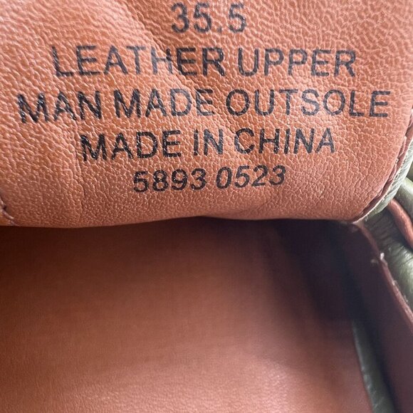 Kurt Geiger London Soho Mule Drench 35.5 Quilted Olive Chain Eagle Head Leather - Picture 9 of 13